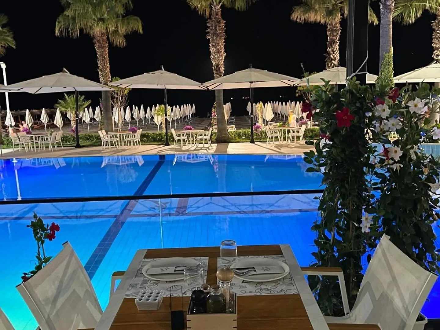 Hotel Blue Marine Shkallnur