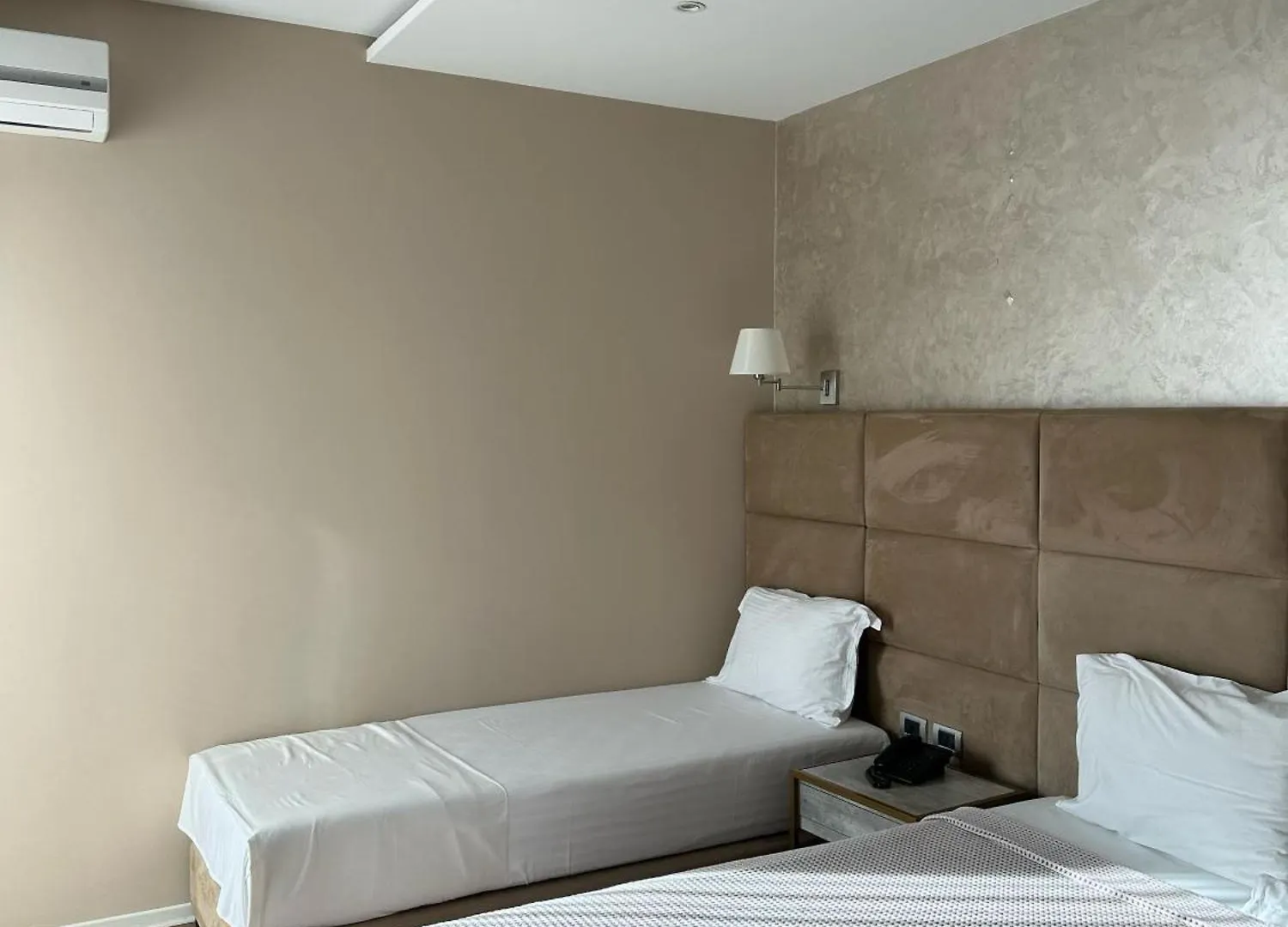 Hotel Blue Marine Shkallnur 4*,